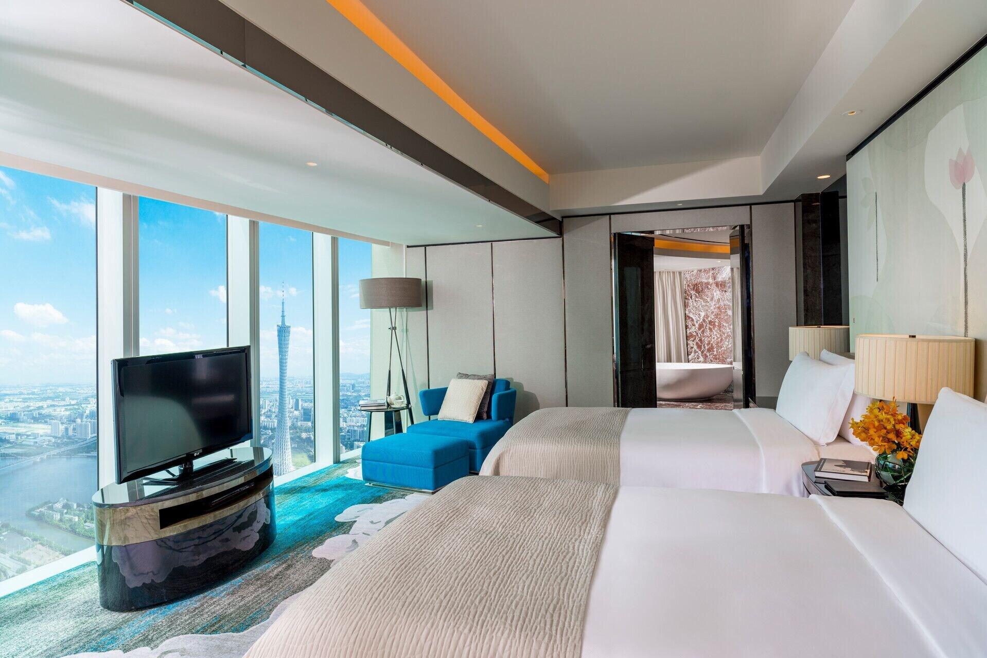 Hotel Four Seasons 5*